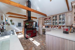 Breakfast Kitchen- click for photo gallery